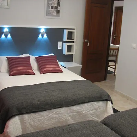 Hostal Meson do Loyo-3
