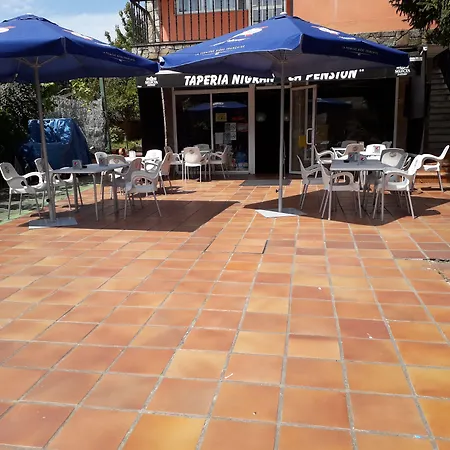 Pensión Nigrán-3