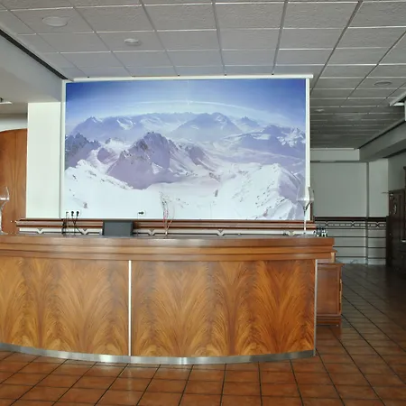 Hotel Restaurante Dama De Baza-3