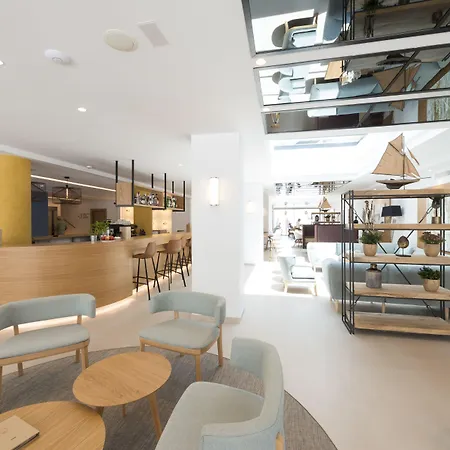 Kyrat Amarac Suites-3