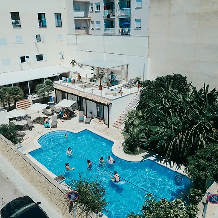 Mamboo Hotel Cala Ratjada-3