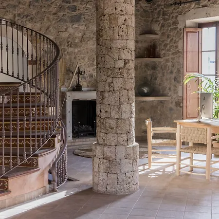 Curolla Petit Hotel-2