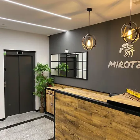 Mirotza Rooms And Apartments-3