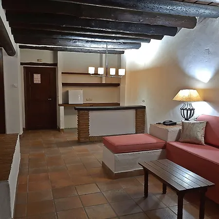 Hotel Apartamento Nueva Alcazaba-2