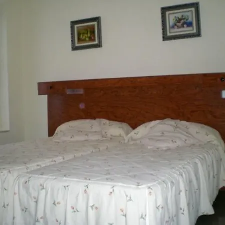 Hostal Moncloa-2