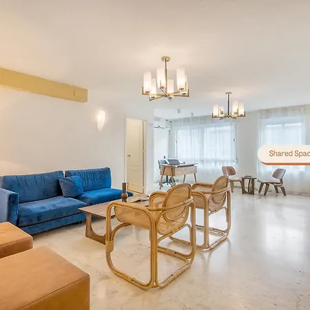Granada Suites By Olala Homes-3