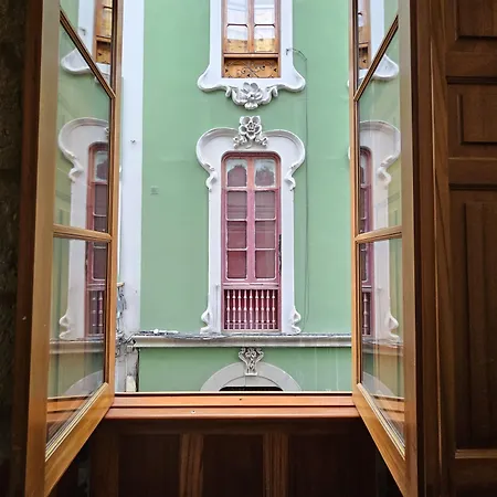 Triana Rooms EH-3
