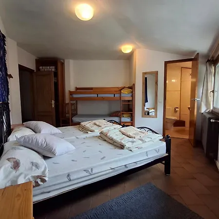 Mitja Pensió Hostal Pastuira Vallter 7-2