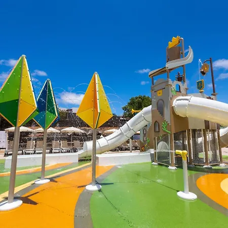 Gran Tagoro Family & Fun Playa Blanca-2