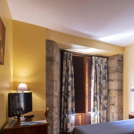 Hotel Aroi Bierzo Plaza-3