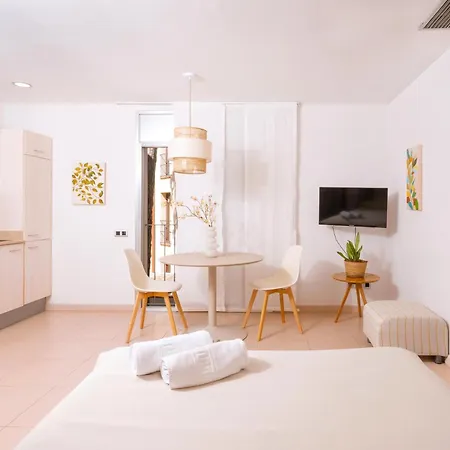 Apartamentos Porta Coeli-2
