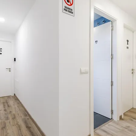 Ayz Villegas - Auto Check-In Property-3
