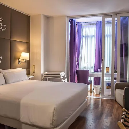 Erase Un Hotel-2