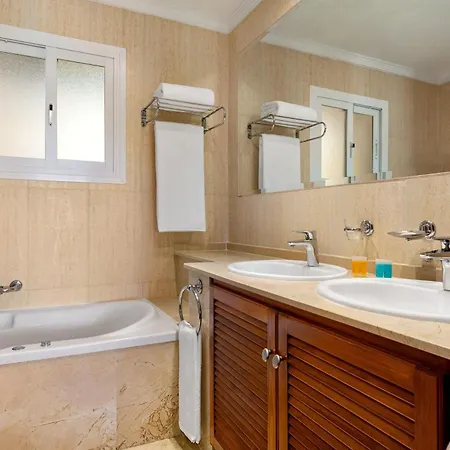 Wyndham Grand Costa del Sol-3