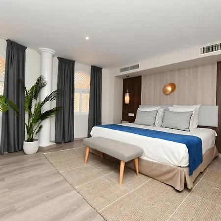 Hotel Salobrena Suites-3