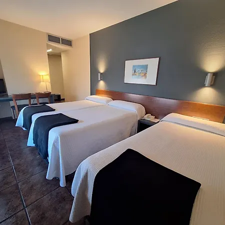 Hotel Yerri-2