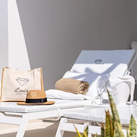 Lani'S Suites De Luxe - Adults Only-3