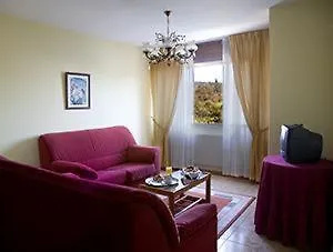 Hotel Millan-3