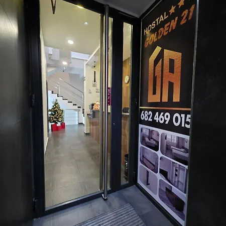 Hostal Golden 21***-3
