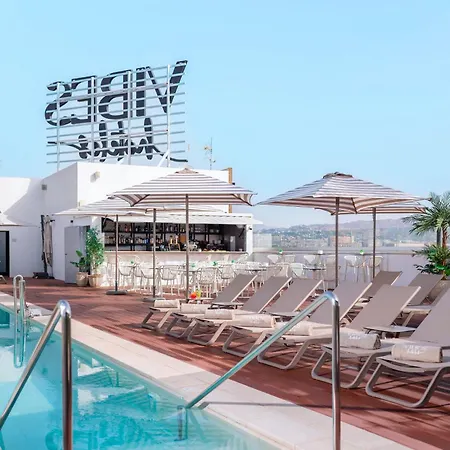 Hotel Málaga Vibes-2