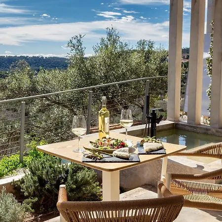 Resort Serra Nature - Luxury Villas Hotel Boutique-3