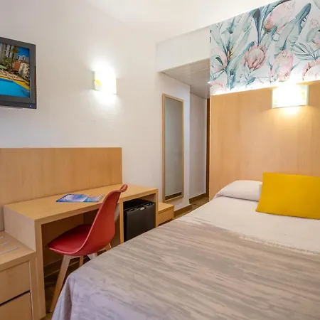 Hotel Servigroup Pueblo Benidorm-3