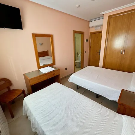 Hostal Fuentes-3