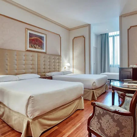 Hotel Roger De Lluria-3