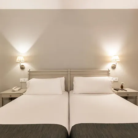 Hotel Pax Torrelodones-3
