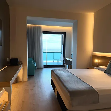 Hotel Brisamar Suites-3