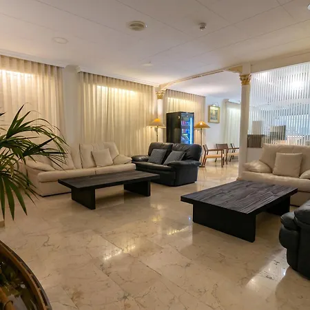 Hotel Medium Claramar-3