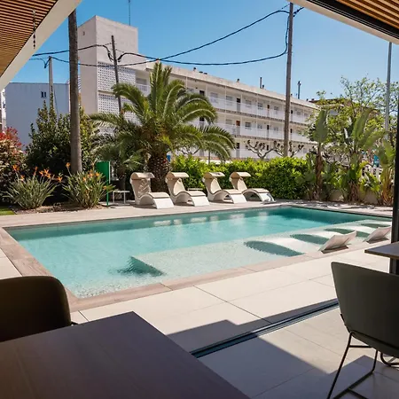 Instants Boutique Hotel (Adults Only)-2