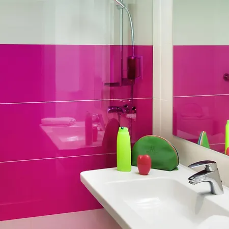 Ibis Styles Madrid Prado-3