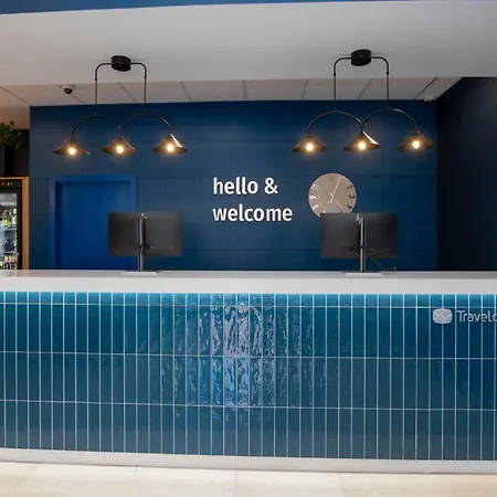 Travelodge Madrid Arturo Soria-2