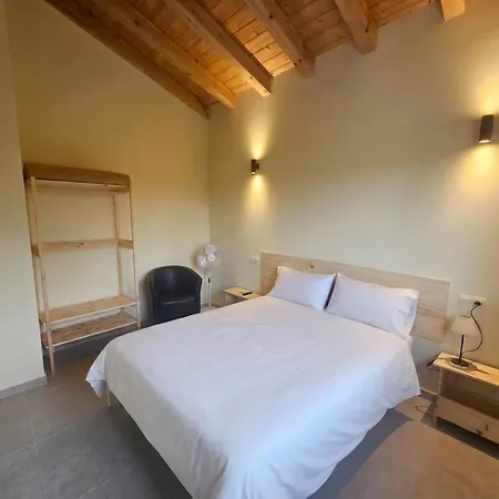 Hostal JP y Estudios-2
