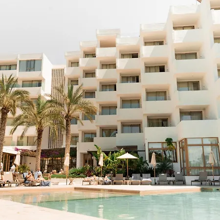 Hotel Tres Torres-2