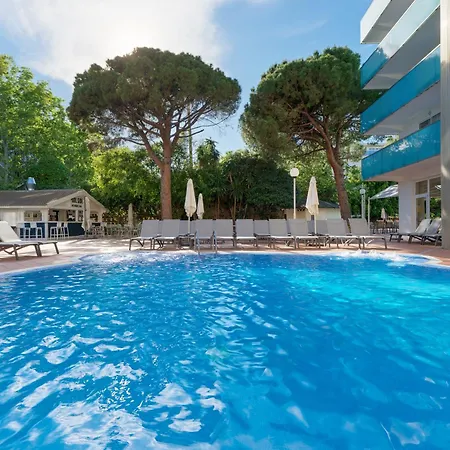 H10 Delfin - Adults Only-2