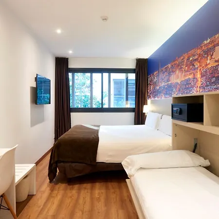 Hotel BESTPRICE Gracia-2