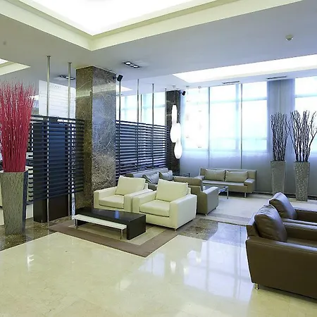 Hotel Ilunion Abando Bilbao-2
