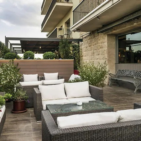 Ibis Styles Figueres Ronda-3