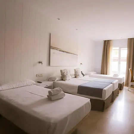 Hotel Oasis-2