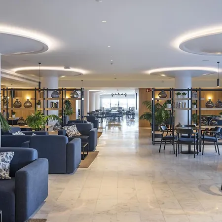 Hotel Tahiti Playa & Suites 4Sup-3