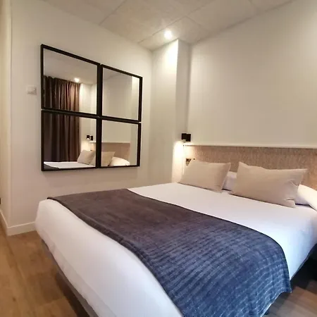Auditorio Rooms Boutique Oviedo-3