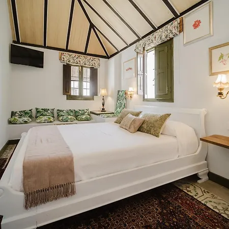 La Casa 1832 Boutique-3