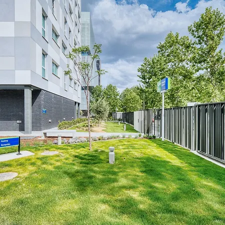 Holiday Inn Express - Madrid - Airport By Ihg-2