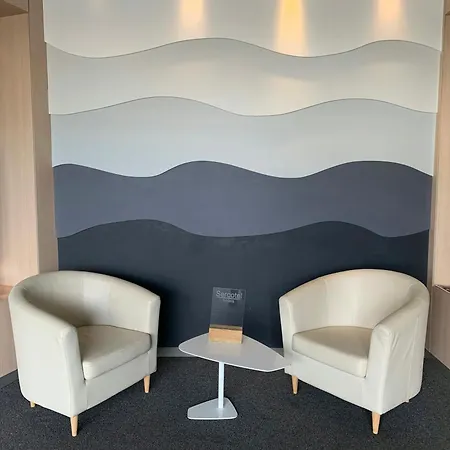 Hotel Sercotel Plana Parc-3