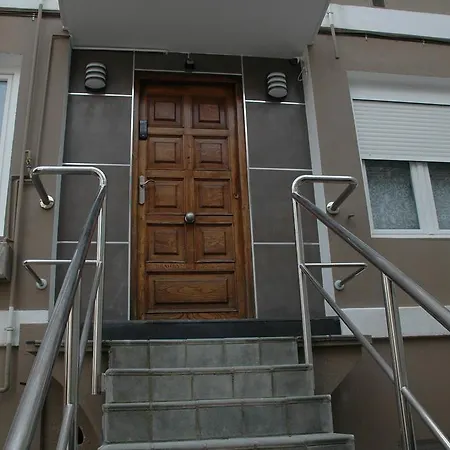 Hostal Vintage Santander-2