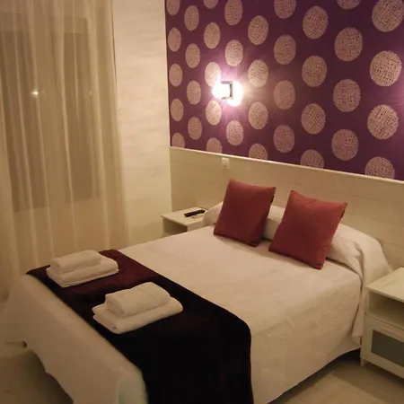 Hostal PETITE MAMAN-3