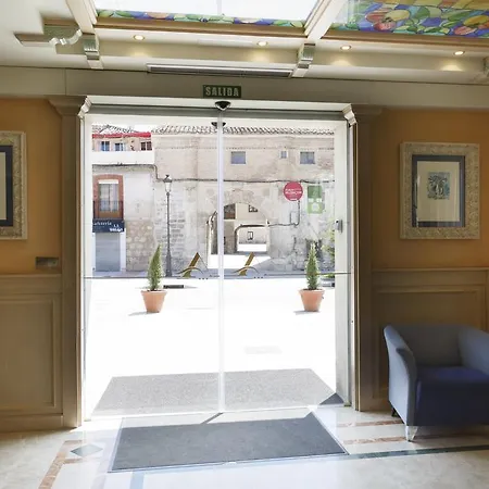 Hotel Azofra-2
