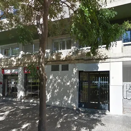 Gran Via Guesthouse-2